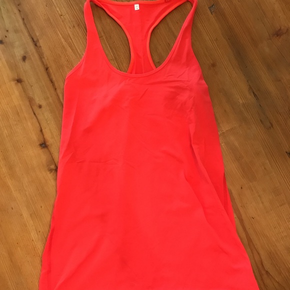 Lululemon Razorback Tank - Picture 1 of 1